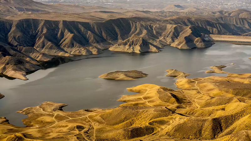 Azat reservoire, Armenia (1)